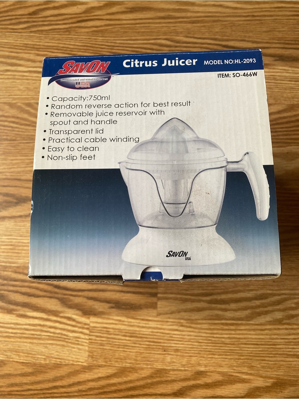 Avon White and Clear Citrus Juicer - Compact Electric Reamer